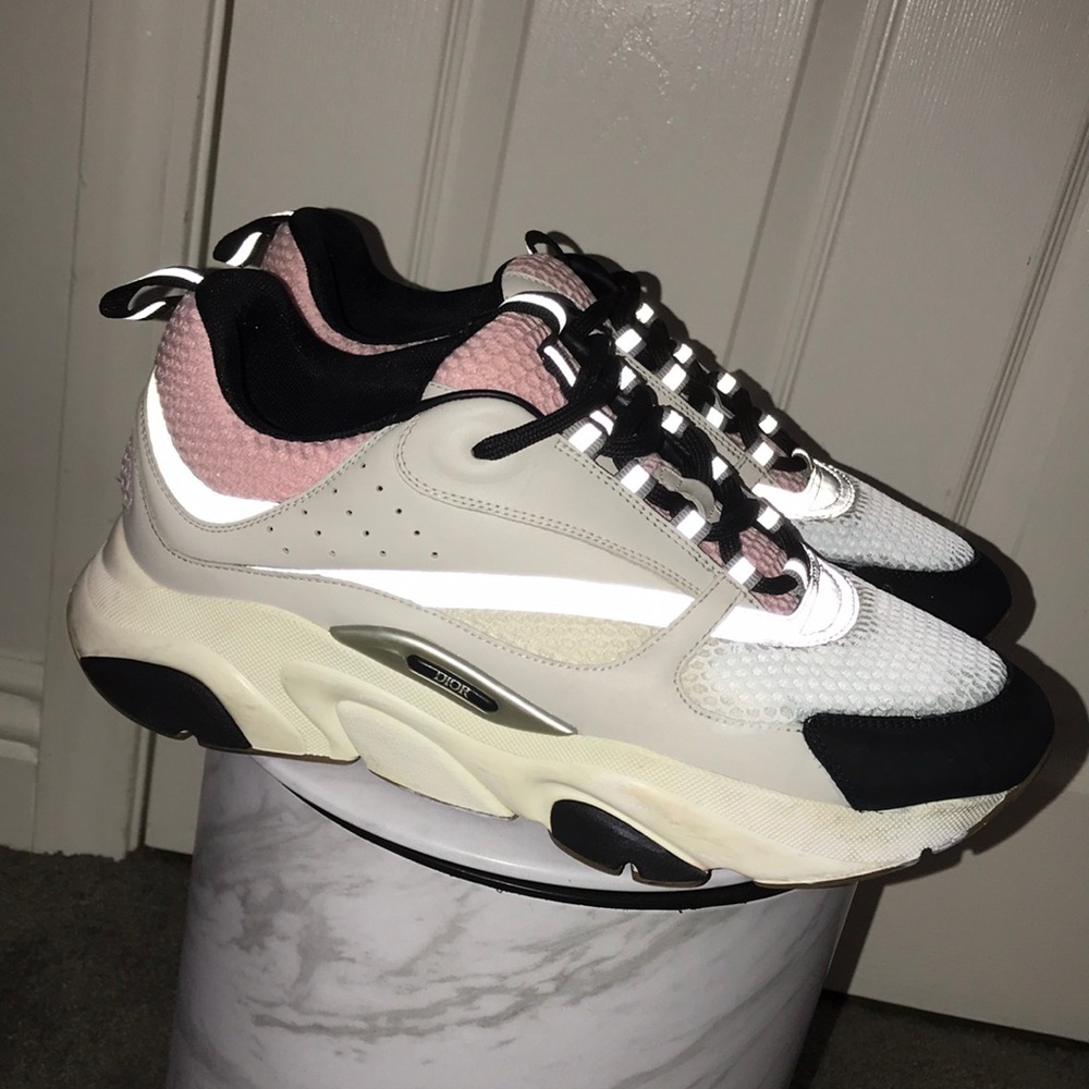 DIOR men B22 Pale Pink Grey calfskin